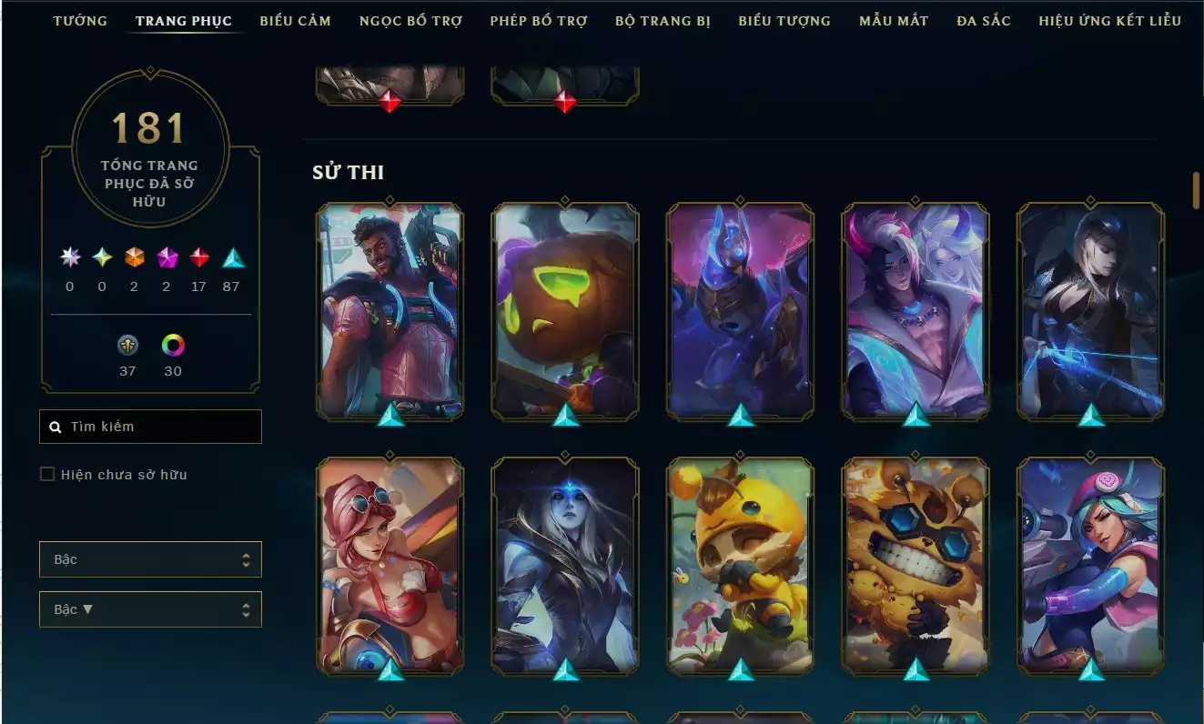 Ảnh 🎭 TFT 2 Linh Thú Tí Nị Xanh 7 Huy chương 🏅 Sân Pass cực đẹp 🏟️ Chưởng lực Xoẹt Xoẹt Tiệm Trà – Hàng Hiệu ⚡ 🎮 LOL 181 Skin 🎨 (nhiều skin đẹp, dễ nhìn) Skin nổi bật: ✦ Darius Lang Vương 👑 ✦ Leesin Nộ Long Cước 🐉 ✦ Jayce Arcane Kẻ Sống Sót 🔮 ✦ Yone Cao Bồi 🤠